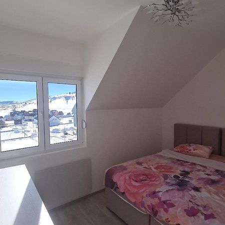 Apartment Mihaela Žabljak Buitenkant foto