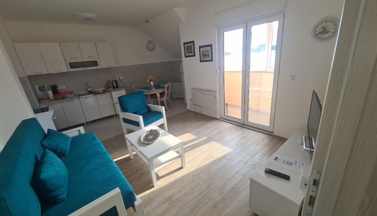Apartment Mihaela Žabljak Buitenkant foto